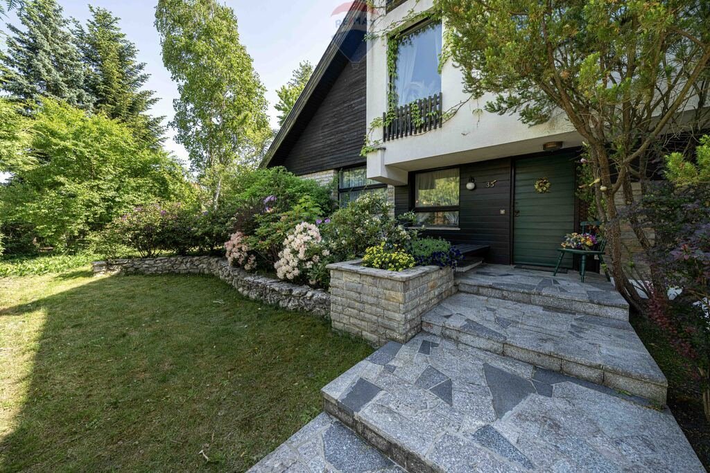 Ekskluzywny dom 330 m² z antresolą i ogrodem w Puszczykowie Puszczykowo, Mikołaja Kopernika  330m2 Foto 1