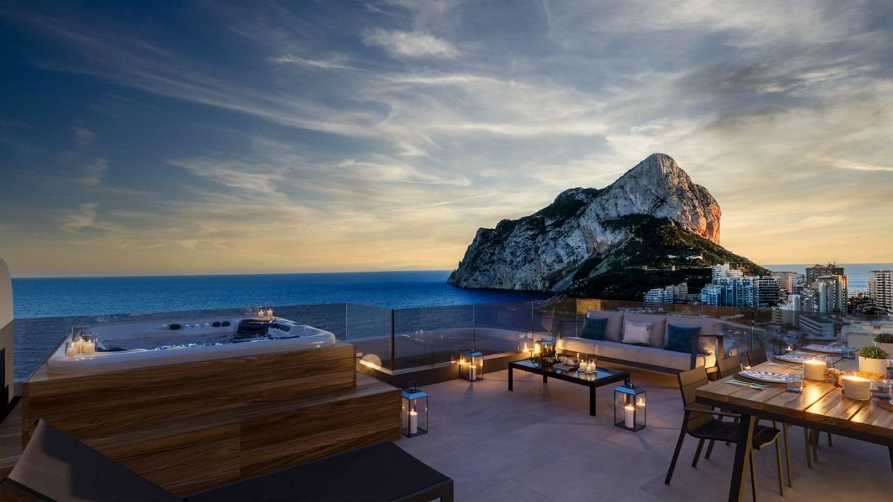 Mieszkanie czteropokojowe na sprzedaż Hiszpania, Calp 228m2 Foto 1 Mieszkanie czteropokojowe na sprzedaż Hiszpania, Calp 228m2 Foto 1