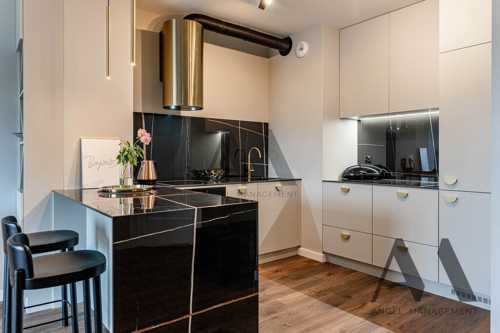 Mieszkanie dwupokojowe na wynajem Wrocław, Walońska  44m2 Foto 1