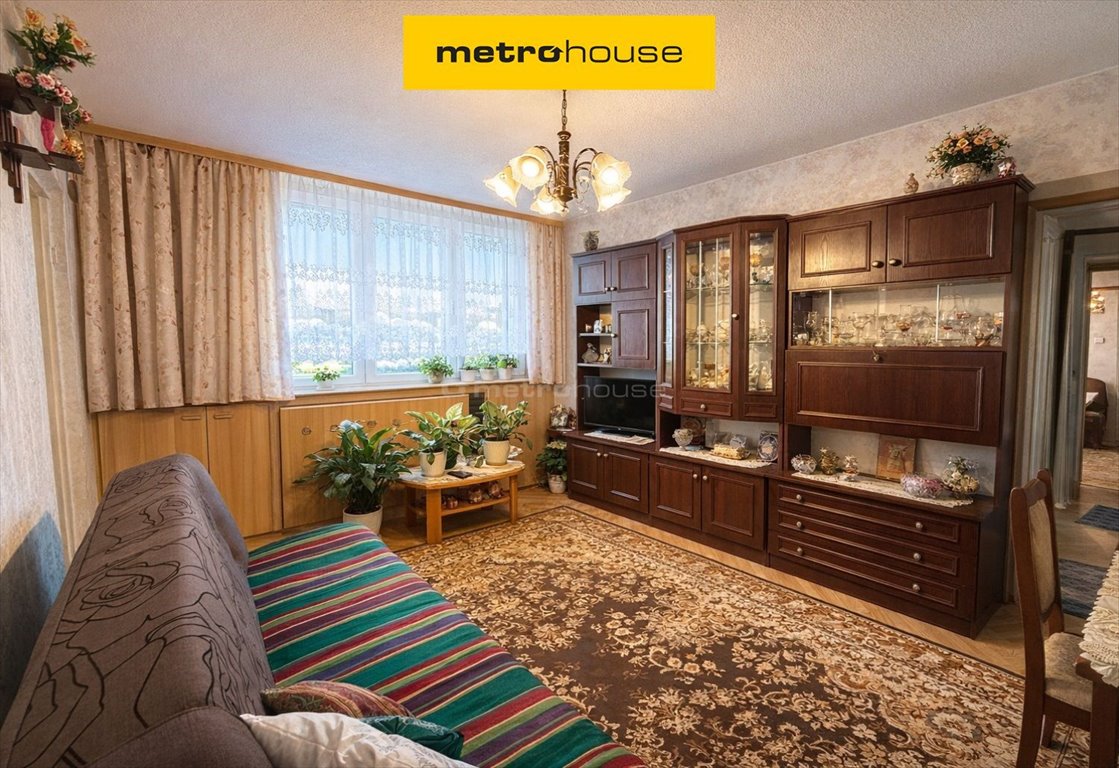 3-pokojowe mieszkanie z loggią do remontu, Łódź Górna Łódź, Górna, Kossaka  47m2 Foto 1