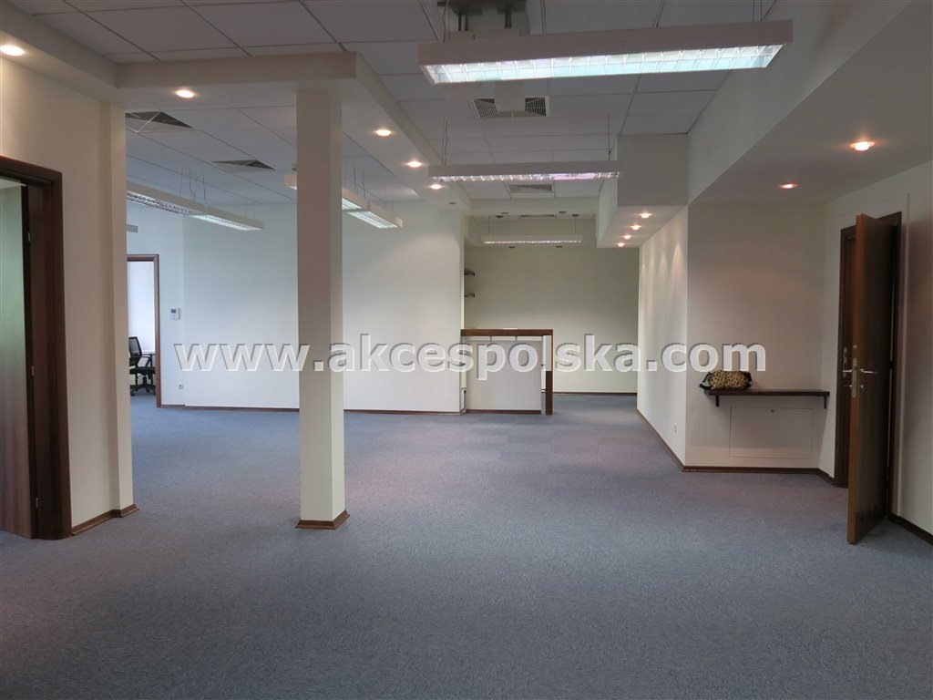 Lokal użytkowy na wynajem Warszawa, Śródmieście, Grzybowska  161m2 Foto 1