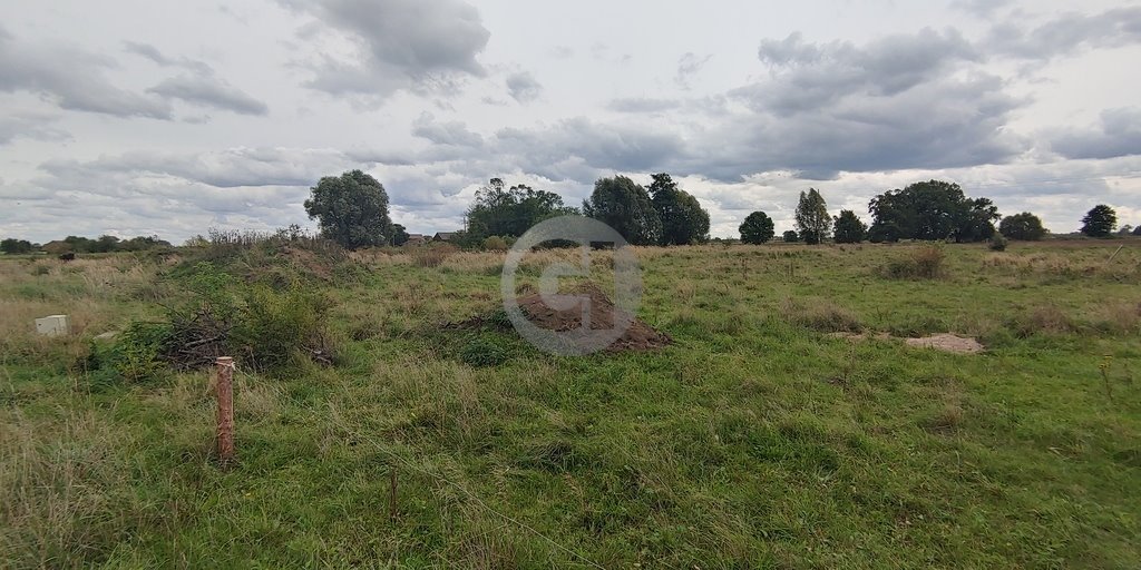Polecam działkę budowlaną 1964 m² w Jeżykach - spokojna okolica Jeżyki  1 964m2 Foto 1