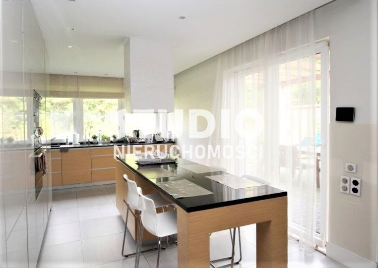 Dom na sprzedaż Kraków, Dębniki, Tyniecka 280m2 Foto 1 Dom na sprzedaż Kraków, Dębniki, Tyniecka 280m2 Foto 1