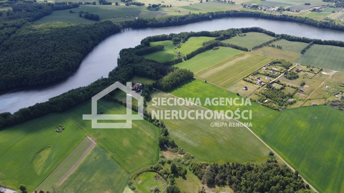 Do sprzedania działka 5ha z domem i stodołą nad jeziorem Sobąckim Sobącz  49 296m2 Foto 1
