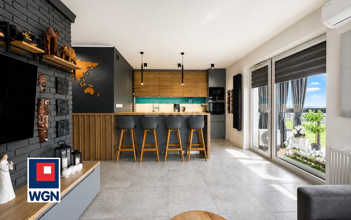 Na sprzedaż przestronne 4-pokojowe mieszkanie 77,52 m² w Redzie Reda, MORSKA  78m2 Foto 1