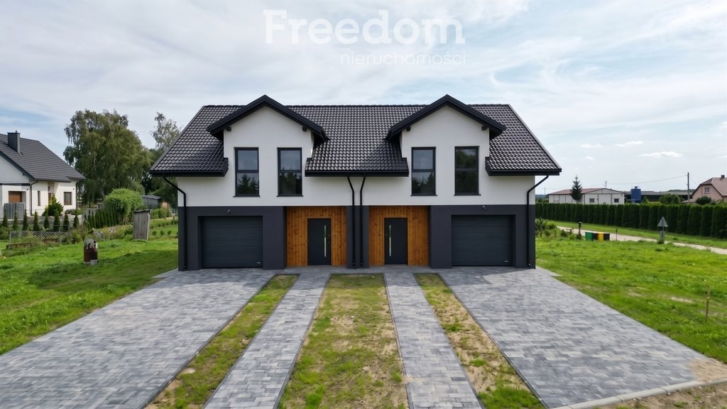 Sprzedam dom bliźniaczy 112 m² z ogrodem i garażem w Nowej Wsi Nowa Wieś, Koralowa  112m2 Foto 1