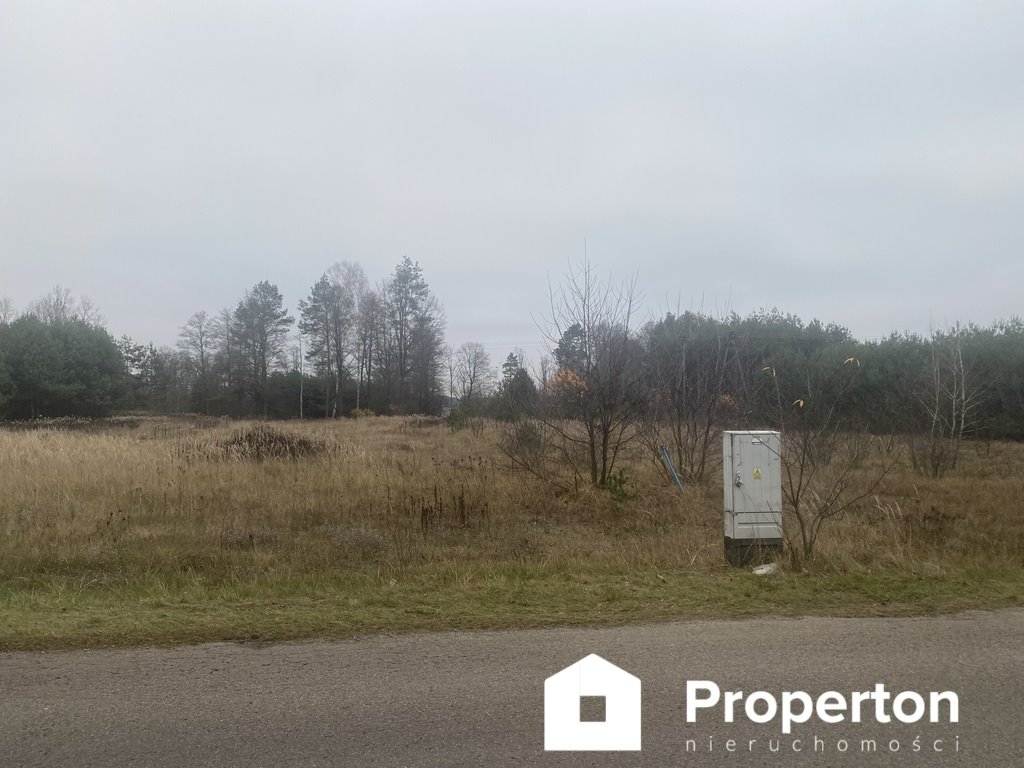 Działka z dostępem do rzeki i media w malowniczych Momotach Momoty Górne  3 600m2 Foto 1