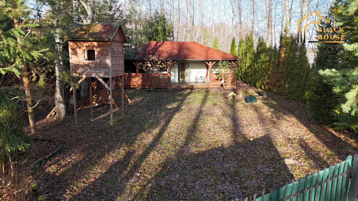 Działka z odświeżonym domkiem nad jeziorem Krasne 500 m² Krasne  500m2 Foto 1