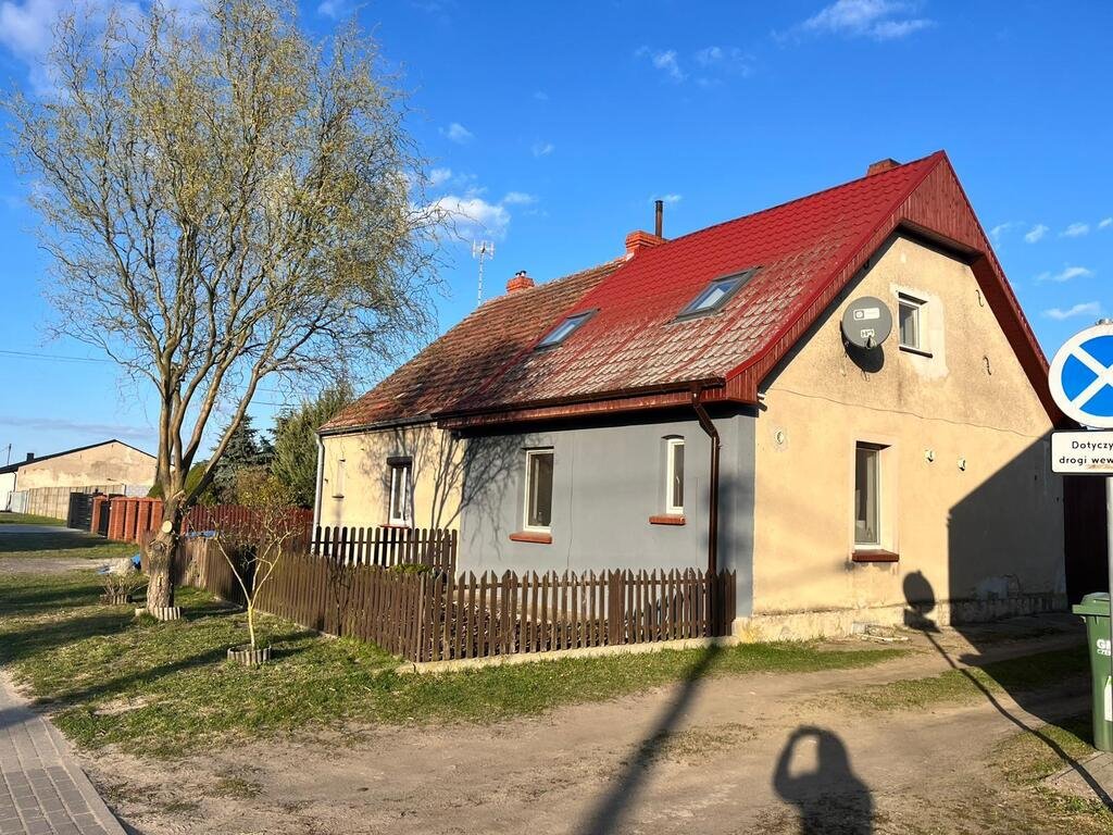 Dom bliźniak 75 m² z ogrodem i budynkiem gospodarczym Gębarzewo  75m2 Foto 1