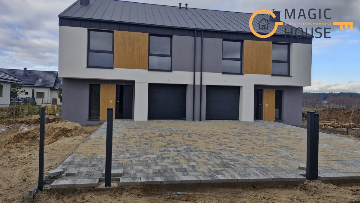 Nowoczesny dom 5 pokoi z garażem i ogrodem w Dobrzewinie Dobrzewino, Dworska  136m2 Foto 1