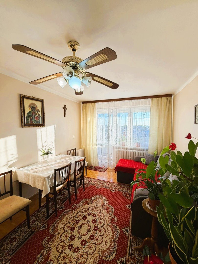 Na sprzedaż przestronne 3-pokojowe mieszkanie 57 m² z balkonem w centrum Moniek Mońki, Wyzwolenia 2  57m2 Foto 1