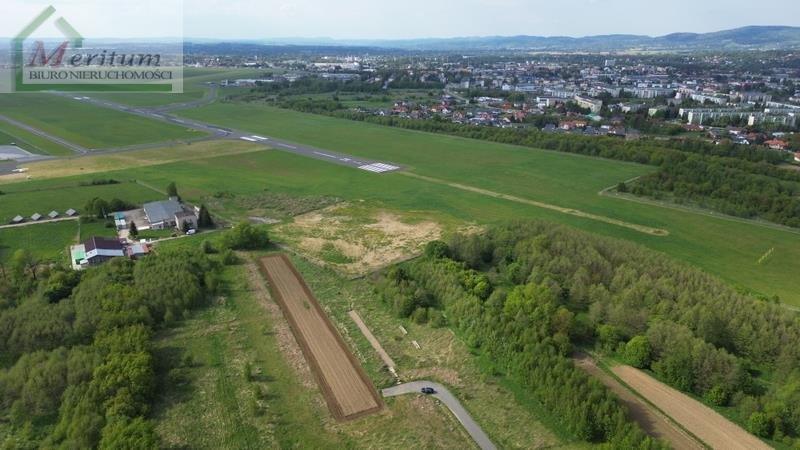 Działka inwestycyjna na sprzedaż Krosno, Krosno  30 001m2 Foto 4