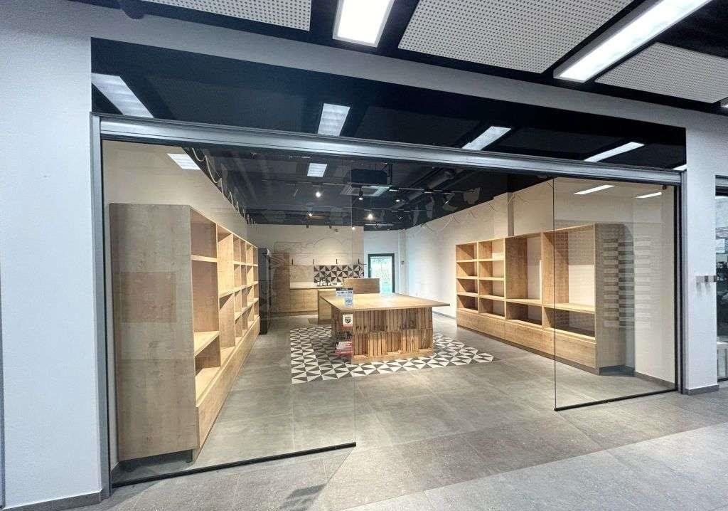 Lokal użytkowy 56 m² z klimatyzacją i parkingiem - polecam! Zalasewo, ul. Planetarna  56m2 Foto 1