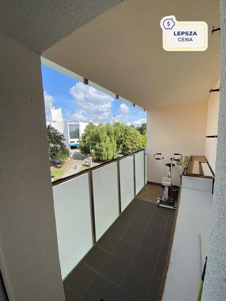 Mieszkanie trzypokojowe na sprzedaż Piła, Kochanowskiego  63m2 Foto 1