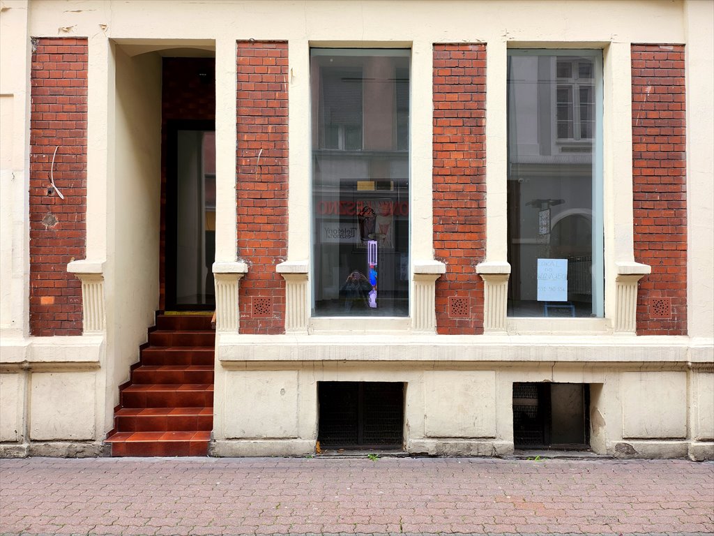 Kameralny lokal 30 m2 w centrum Leszna, jasny i funkcjonalny Leszno, Centrum  30m2 Foto 1