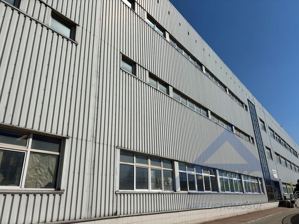 Na wynajem nowoczesne biuro 675 m² z pełnym wyposażeniem Warszawa, Praga-Północ  675m2 Foto 1