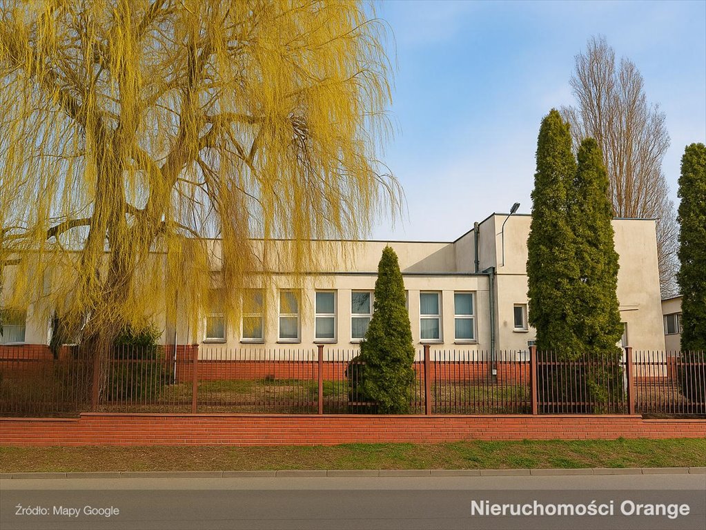 Na sprzedaż 1281 m² biur, garaży i technicznych w Ciechanowie Ciechanów, Ciechanów, ul. Zygmunta Sierakowskiego 14  1 281m2 Foto 1