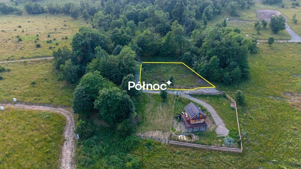 Do sprzedania urokliwa działka 805 m² pod dom lub inwestycję turystyczną Wilcza  805m2 Foto 1