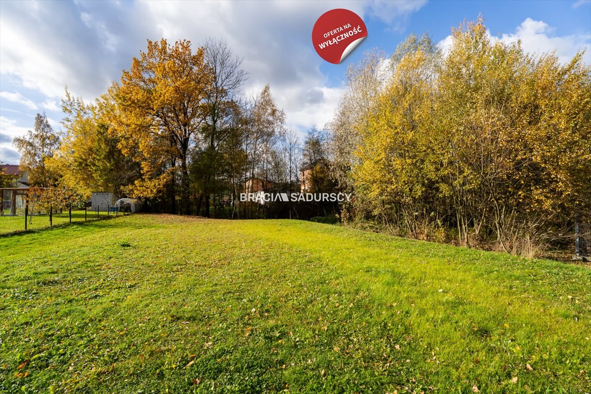 Działka budowlana na sprzedaż Radziszów, al. Lipowa  1 282m2 Foto 1