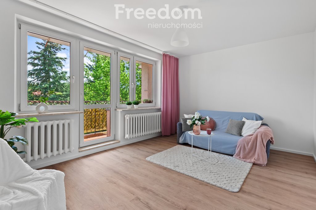 Mieszkanie trzypokojowe na sprzedaż Legionowo, Cypriana Kamila Norwida  56m2 Foto 1