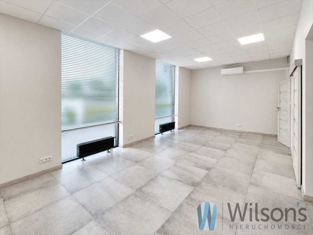 Wynajmę lokal użytkowy 112 m² z witrynami i dwoma wejściami Warszawa, Targówek, Wierna  112m2 Foto 1