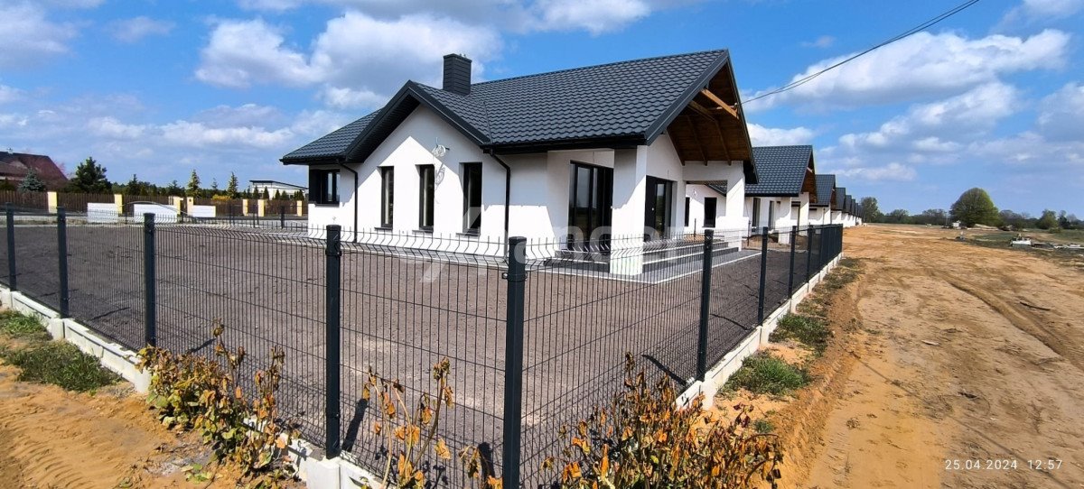 Nowoczesny dom 107,5 m2 z możliwością adaptacji poddasza Puszcza Miejska  108m2 Foto 1