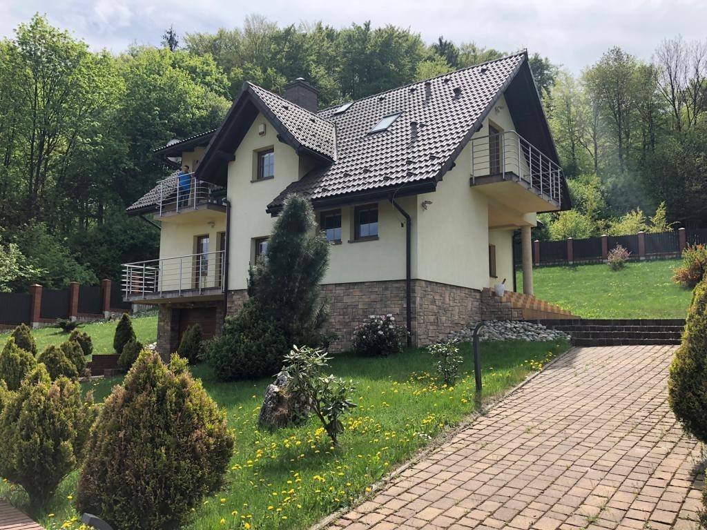 Dom z basenem i sauną w Ustroniu (widokowa działka) Ustroń, Brzozowa  160m2 Foto 1