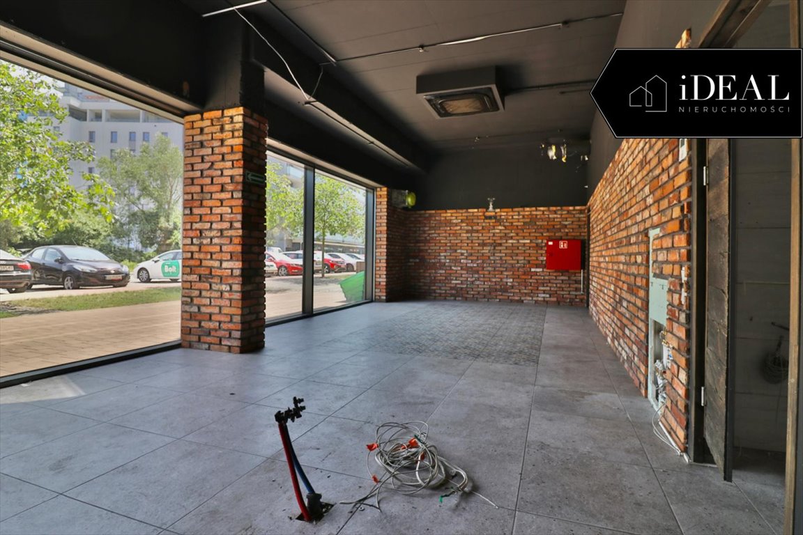 Lokal użytkowy na wynajem Gdańsk, Letnica, Starowiejska  86m2 Foto 1