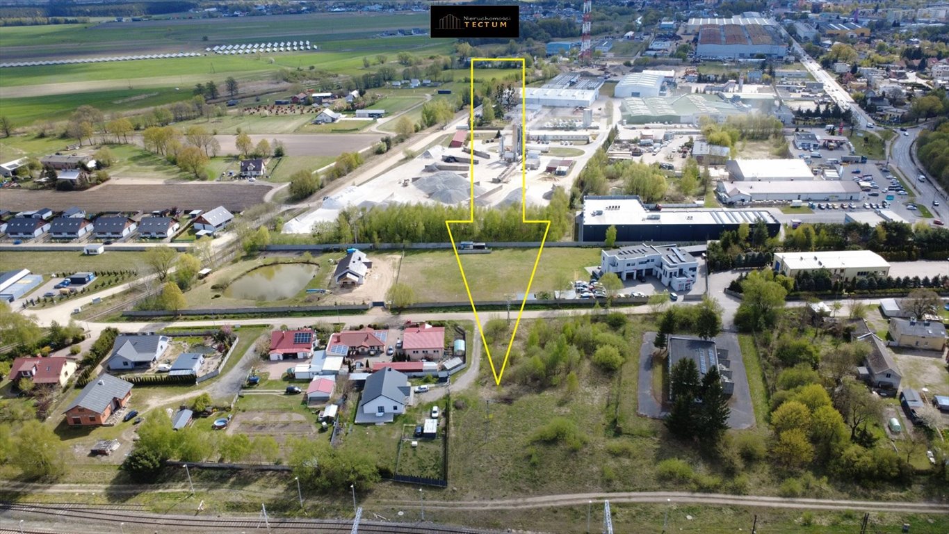 Na sprzedaż działka 2377 m² w Rogoźnie z mediami Rogoźno  2 377m2 Foto 1