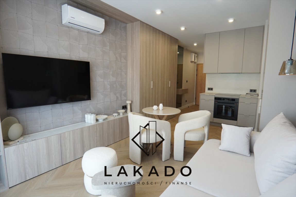 Kawalerka na wynajem Kraków, Zabłocie, Pana Tadeusza  29m2 Foto 1