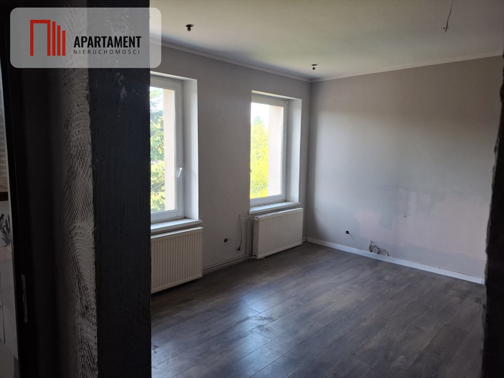 Mieszkanie 38 m² w Wałbrzychu - stan do odświeżenia Wałbrzych, Mikołaja Reja  41m2 Foto 1