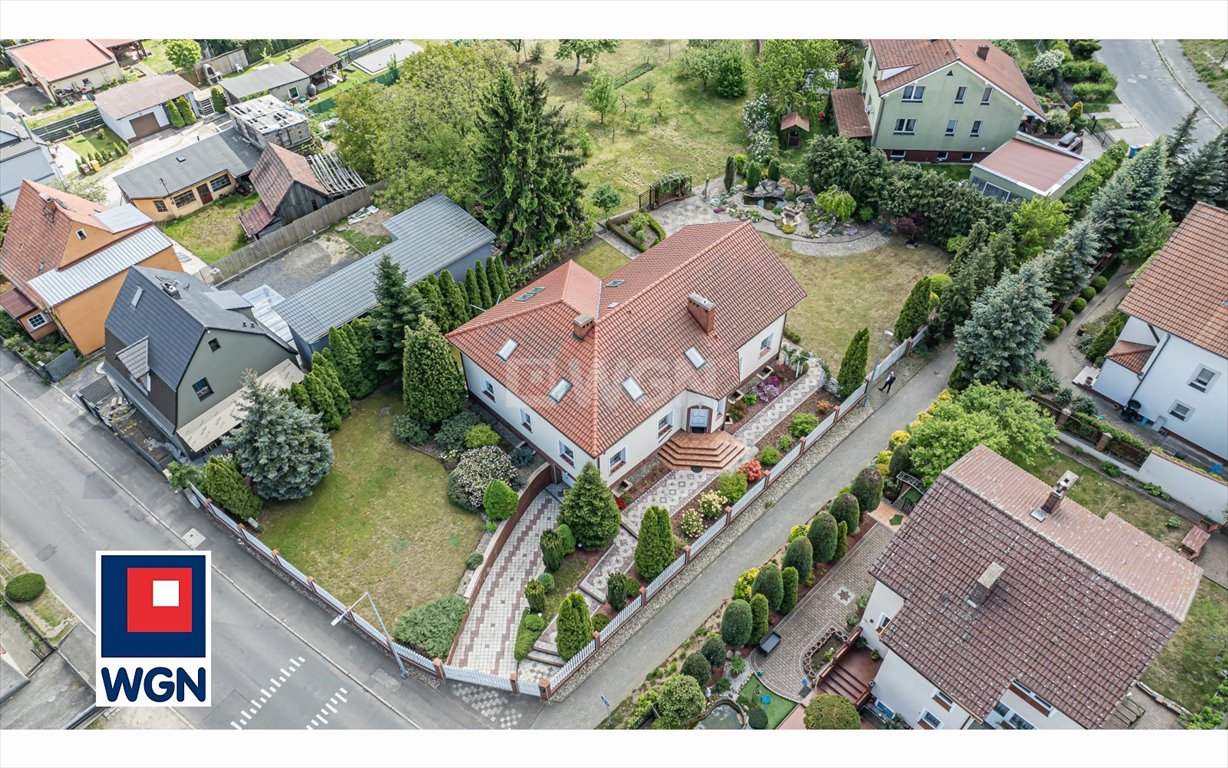 Dom na sprzedaż Bolesławiec, Sadowa  358m2 Foto 1