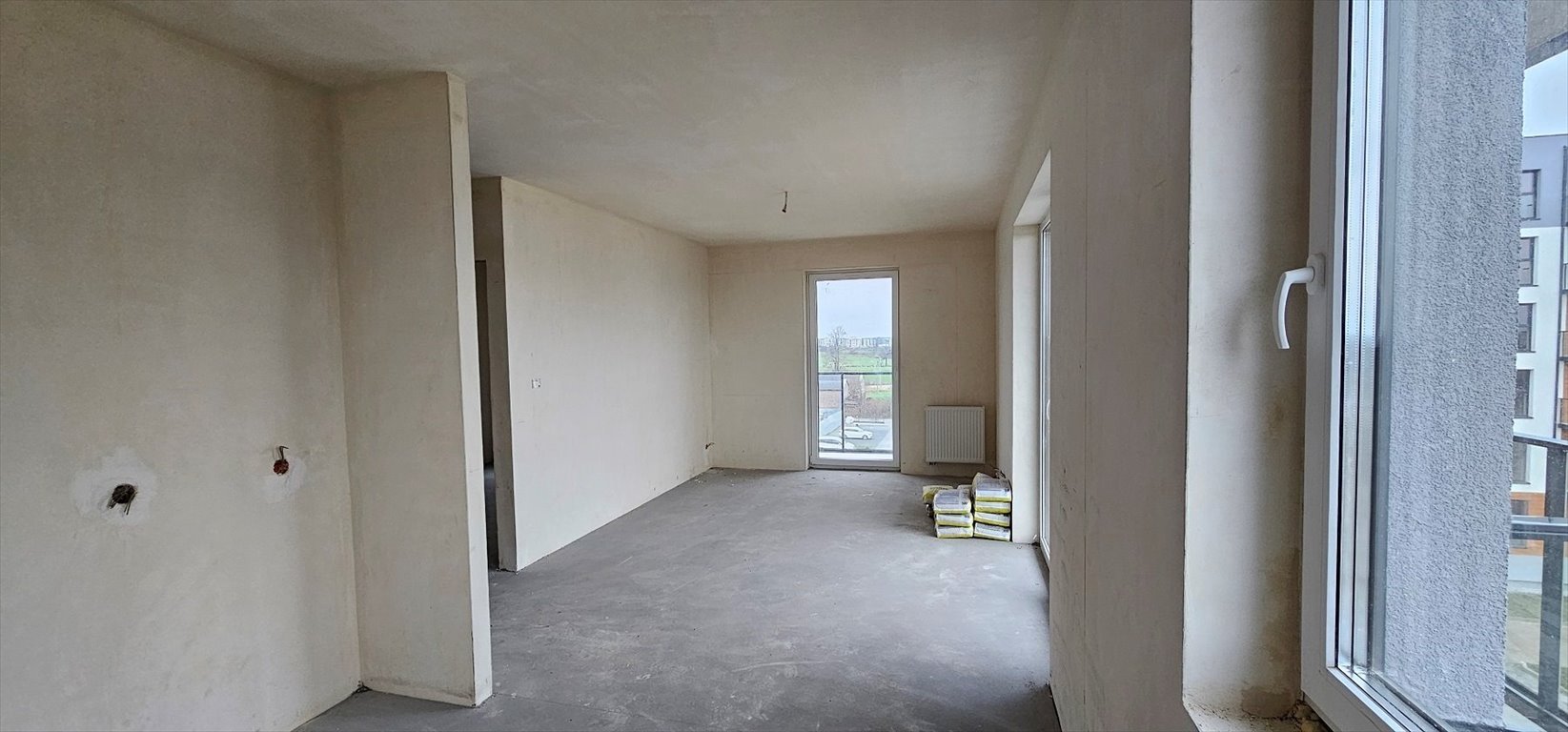 Mieszkanie czteropokojowe  na sprzedaż Kutno, Wajdy  80m2 Foto 3