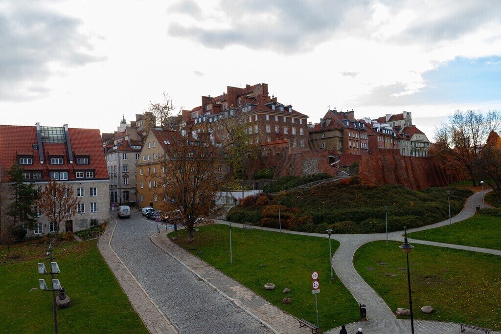 Mieszkanie trzypokojowe na wynajem Warszawa, Śródmieście, Stare Miasto  50m2 Foto 1