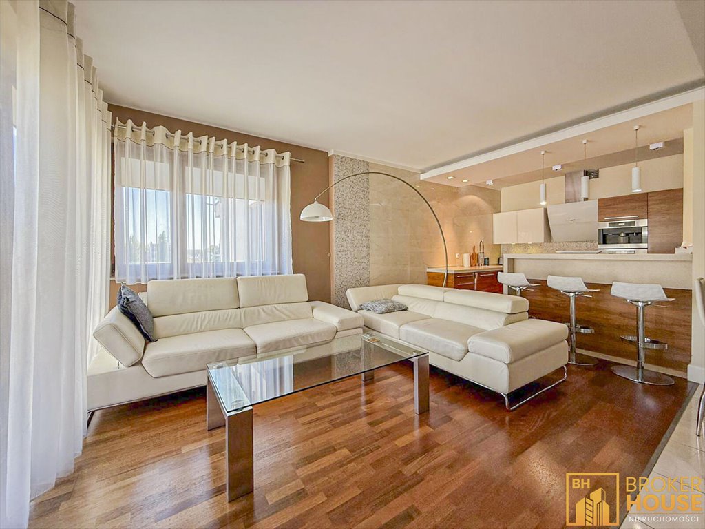 Mieszkanie trzypokojowe na wynajem Opole, Centrum  85m2 Foto 1