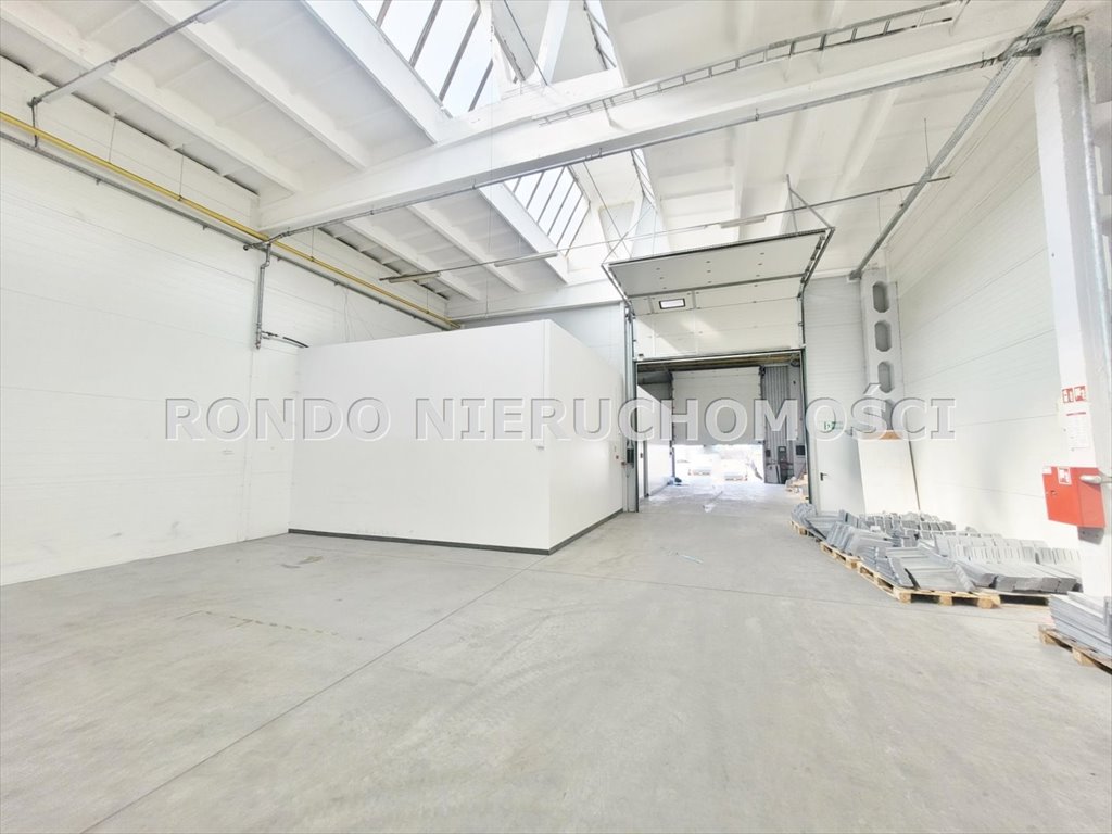 Hala magazynowa 690 m² z biurem, po remoncie, wysokie standardy Wrocław, Fabryczna  690m2 Foto 1