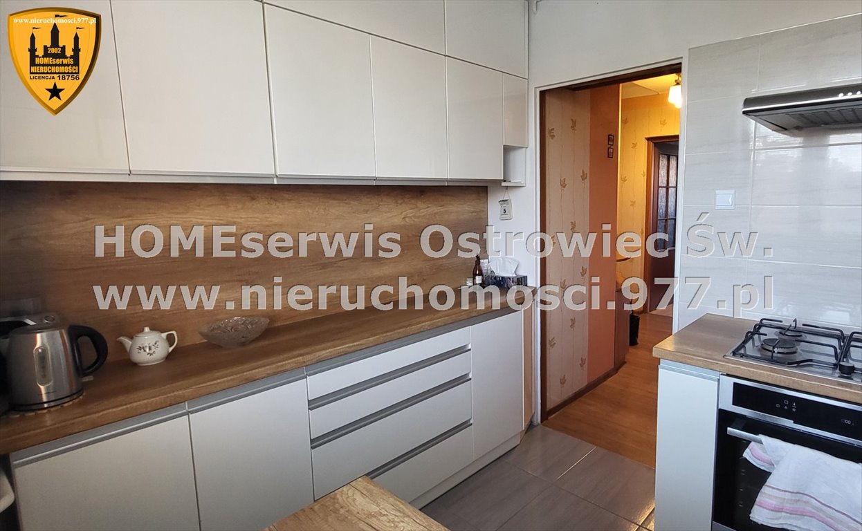 Mieszkanie trzypokojowe na sprzedaż Ostrowiec Świętokrzyski, Centrum  56m2 Foto 3