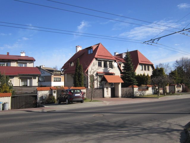 Zapraszam do obejrzenia przestronnego domu 300 m² z garażem i sauną w Dąbrowie Gdynia, Dąbrowa, WILLOWA, Miętowa  300m2 Foto 1