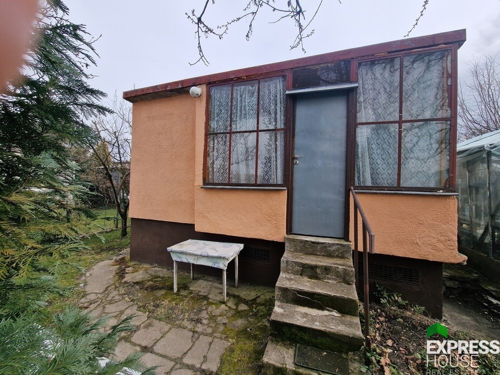 Działka ROD z domkiem, drzewami i szklarnią w Częstochowie Częstochowa, Błeszno, Lipowa  300m2 Foto 1