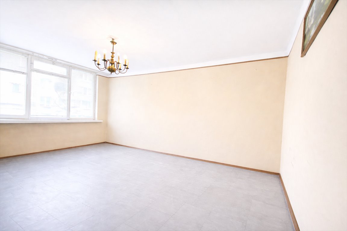 Atrakcyjne 28 m2 w Sosnowcu Pogoń – do remontu! Sosnowiec, Pogoń, Litewska  28m2 Foto 1