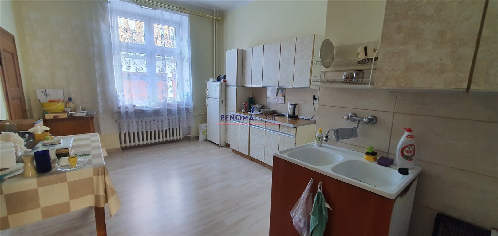 Mieszkanie dwupokojowe na sprzedaż Wałbrzych, Piaskowa Góra  74m2 Foto 1