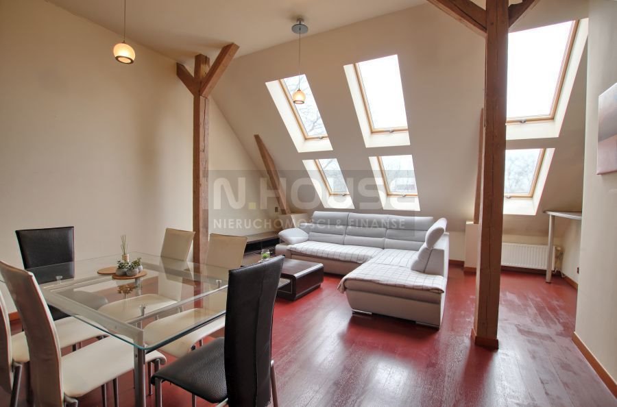 Przestronne 2 pokoje z wysokimi skosami i komórką Kołobrzeg, Mazowiecka  58m2 Foto 1