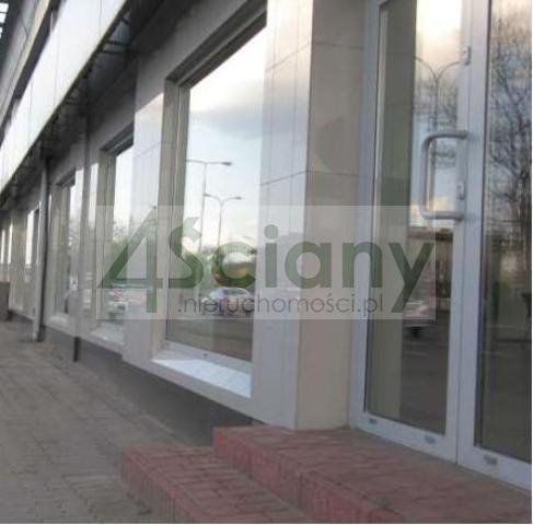 Lokal handlowo-biurowy 200 m2 z witrynami i billboardem zapraszam Warszawa, Praga-Południe  180m2 Foto 1