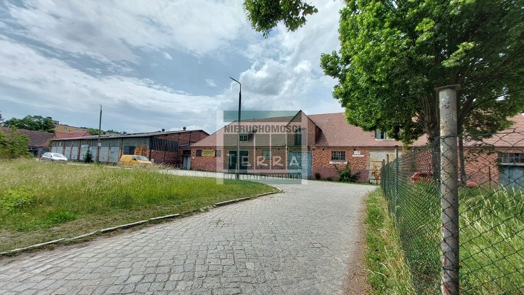 Działka inwestycyjna 8 322 m² z magazynami i pełnym uzbrojeniem Krosno Odrzańskie  8 322m2 Foto 1
