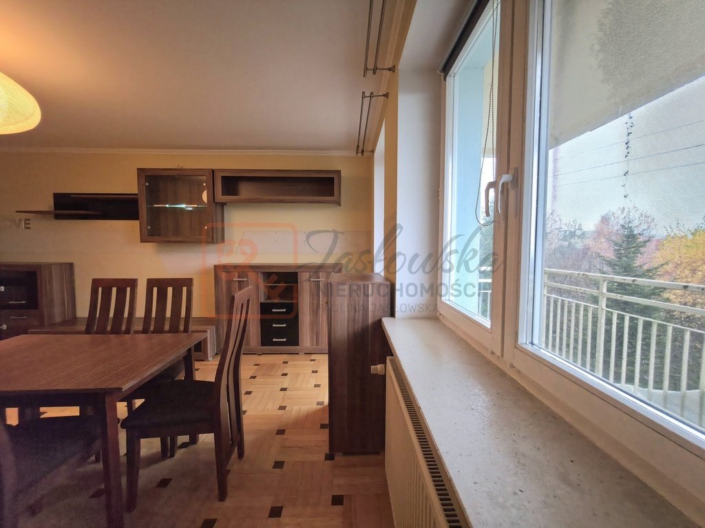 Mieszkanie trzypokojowe na sprzedaż Rzeszów, Krośnieńska  67m2 Foto 1