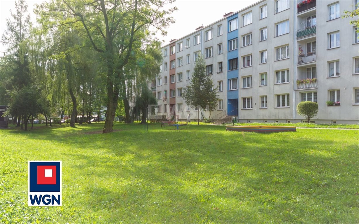 Mieszkanie trzypokojowe na sprzedaż Tarnowskie Góry, Osada Jana, Fryderyka Chopina  55m2 Foto 1