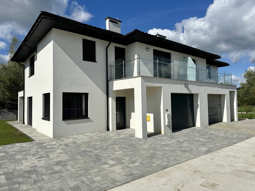 Nowoczesny dom 162,5 m² z garażem i tarasem w Tajęcinie Tajęcina  163m2 Foto 1