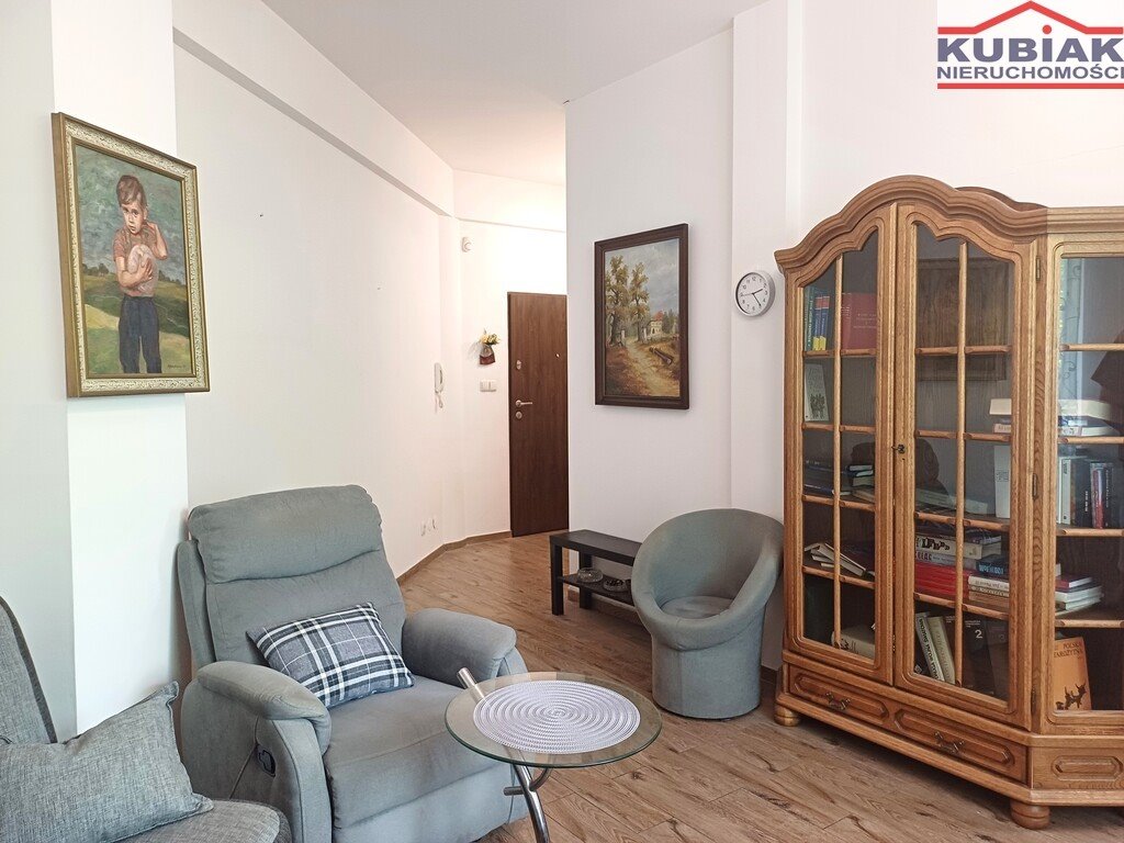 Kawalerka 35 m2 w centrum Grodziska – gotowa do wprowadzenia Grodzisk Mazowiecki, Żyrardowska  35m2 Foto 1