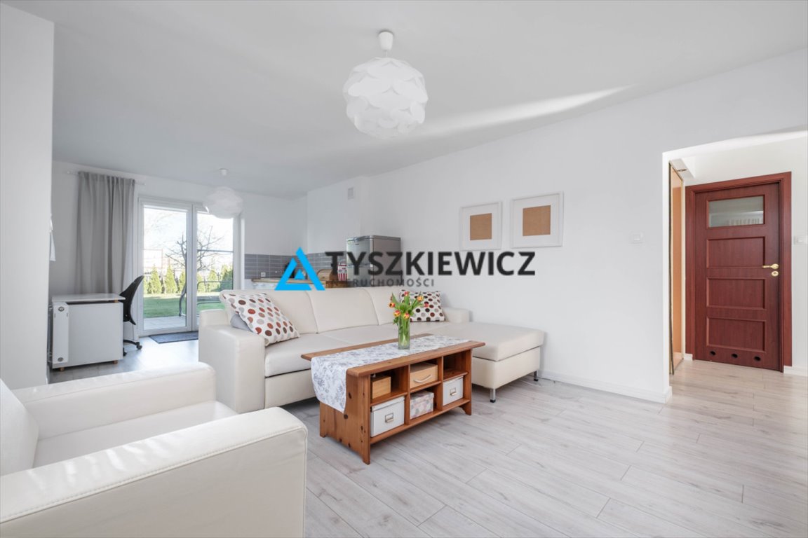 Przestronny dom z ogrodem i 3 wejściami — idealny dla dużej rodziny Starogard Gdański, Zblewska  265m2 Foto 1