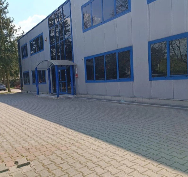 Lokal użytkowy na wynajem Nadarzyn  1 100m2 Foto 1